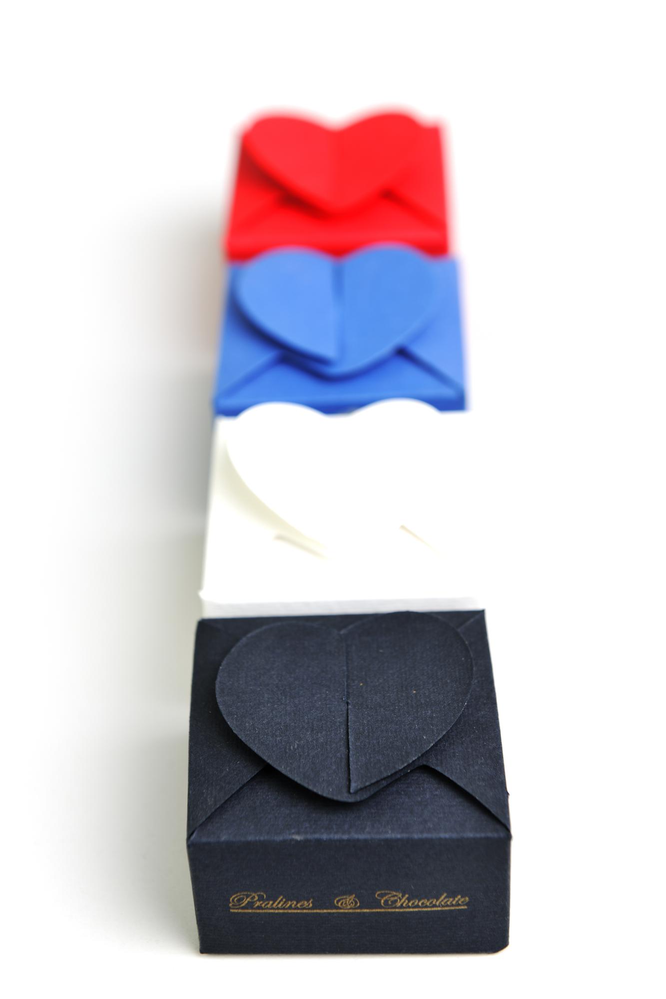 Custom embroidered corporate gifts